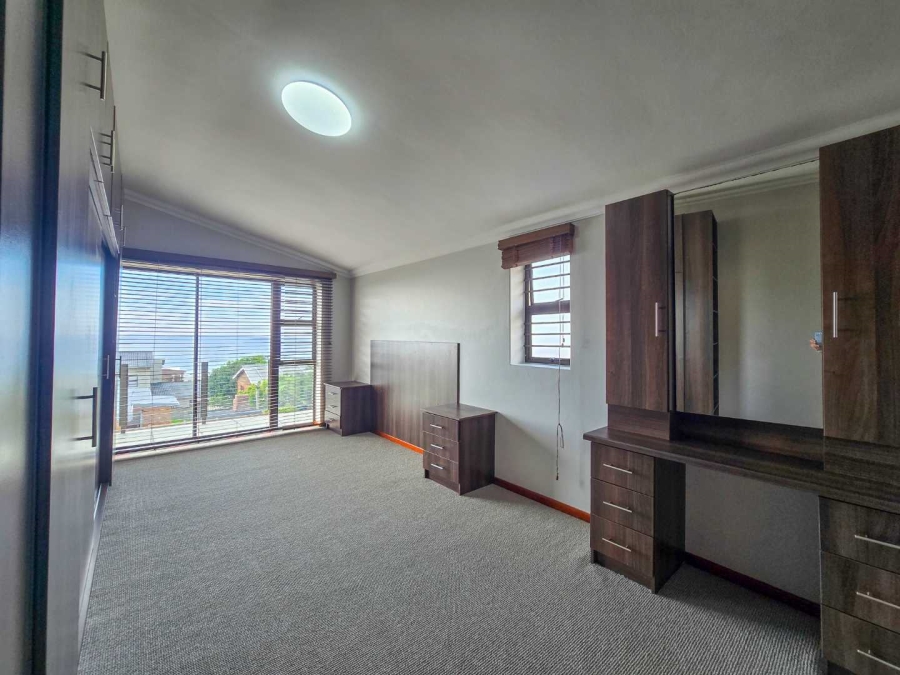 5 Bedroom Property for Sale in Jongensfontein Western Cape